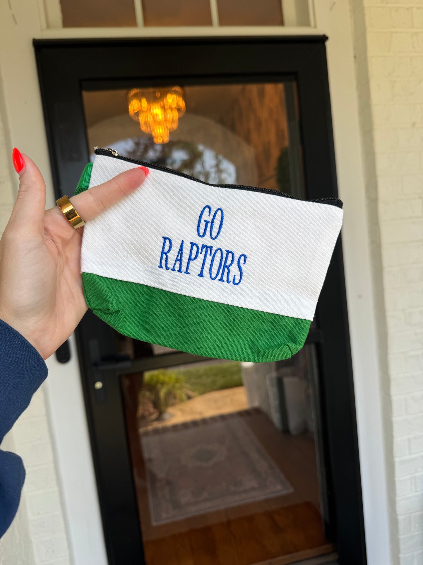 Raptor Pouch